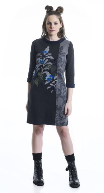 MAMATAYOE Dámske tmano-modré vlnené šaty s 3D vzormi. SANTANA